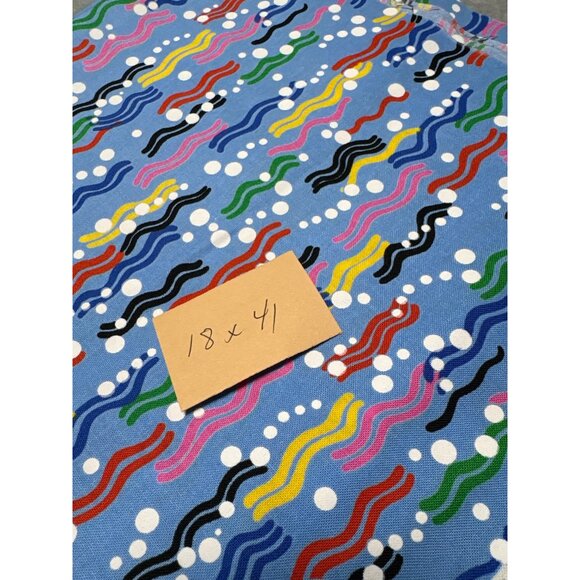 Aquatic By Fabric Visions Inc. Cotton Fabric 18" x 41" Multicolor Wavy Dot Patte - Picture 4 of 5